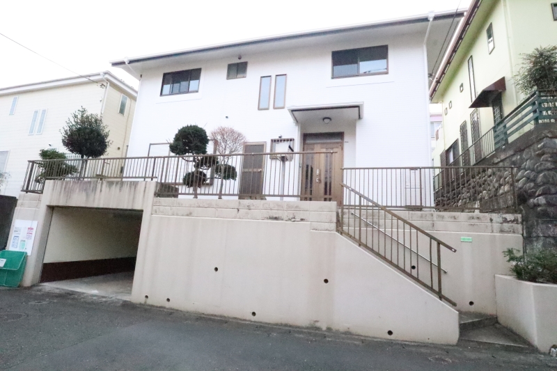 横浜市旭区白根5丁目 中古戸建